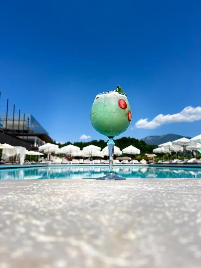 Equos Resort Hotel Tirana Extérieur photo